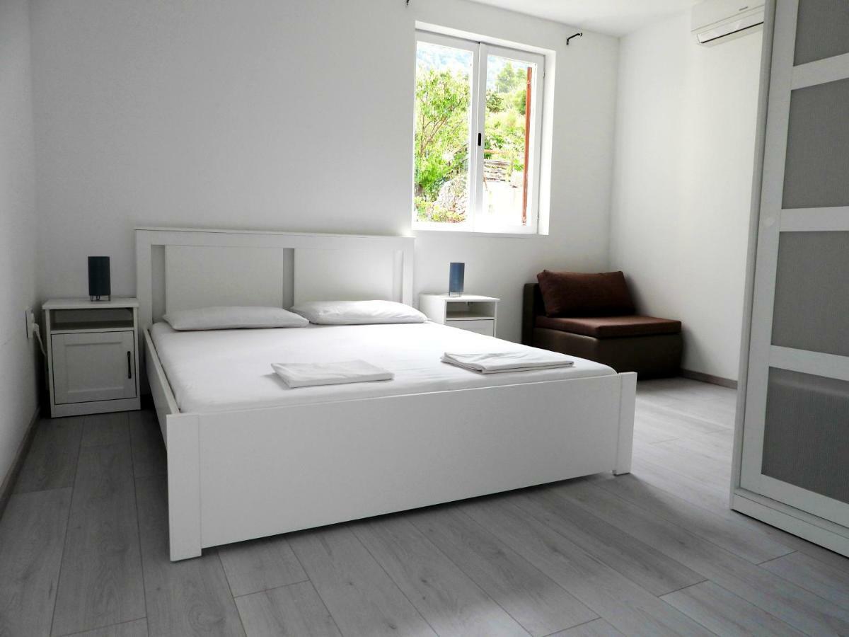 Hrstich Apartments Drasnice Luaran gambar